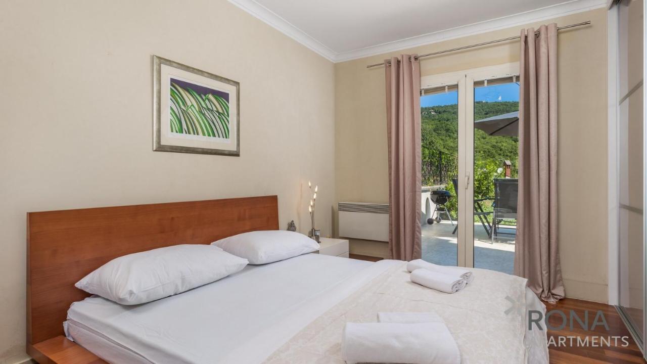 Rona Luxury Apartment Alba Icici Exterior photo